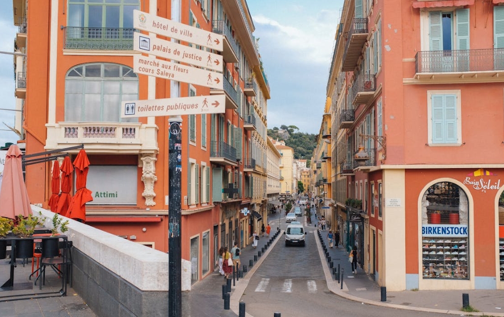 申请美国本科大学需要什么条件 申请美国本科大学需要什么条件